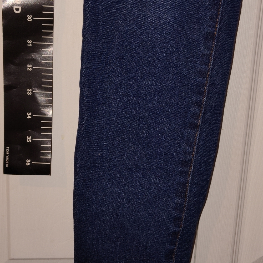 Women's Blue Distressed Jeans - Picture 13 of 13